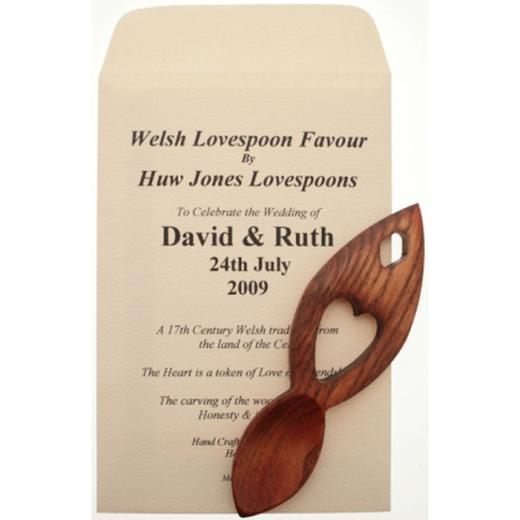 20 + Lovespoon Wedding Favours & Personalised Envelopes - HJ2M